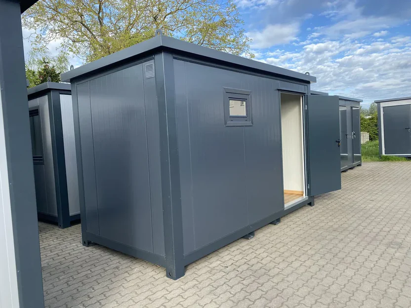 conteneur de toilettes 4x2
