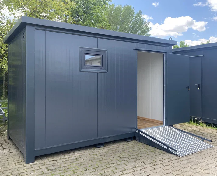 conteneur de toilettes 4x2
