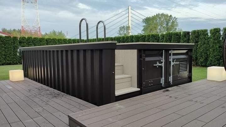 piscine conteneur « one tripper » de 6 m x 6 m